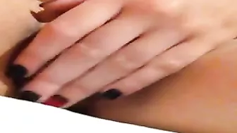 Amateur Brunette Fingerings Hairy Pussy Homemade Masturbation