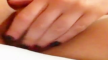 Amateur Brunette Fingerings Hairy Pussy Homemade Masturbation