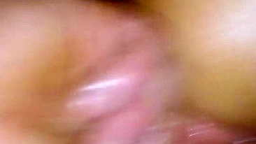 Amateur GF Masturbates with Fingers & Anal Toy