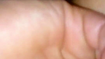 Amateur GF Masturbates with Fingers & Anal Toy