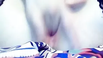 Amateur Finger Orgasm - Big Pussy Play and Masturbation