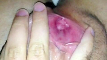 MILF Wife Hairy Pussy Rubdown - Amateur Fingering & Masturbation