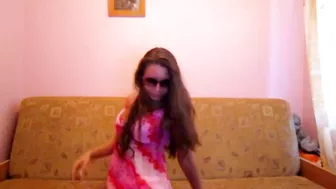 Amateur Brunette Homemade Masturbation Dance Striptease with Finger Play & Orgasmic Selfies