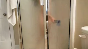 Masturbation Madness with Big Ass and Dildo Fucking - Amateur Porn