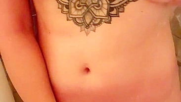 Amateur Tattooed Girlfriend Teases in Shower Masturbation