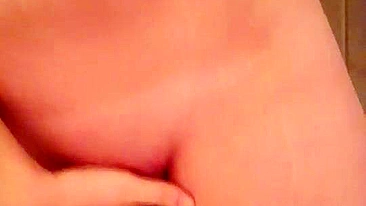 Amateur Tattooed Girlfriend Teases in Shower Masturbation