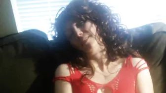 Unleashed MILF Screaming Orgasm with Dildo & Loud Moans!