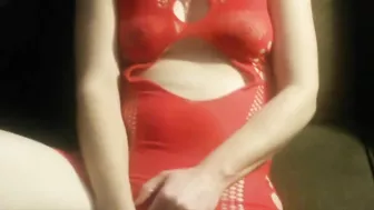 Unleashed MILF Screaming Orgasm with Dildo & Loud Moans!