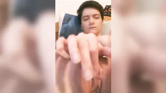 Masturbating Nerd Girl Fat Pussy Rubdown - Amateur Homemade Video