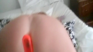 MILF Mom Anal Butt Plugging & Hitachi Vibe Masturbation!