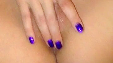 Amateur Girlfriend Homemade Masturbation with Shaved Wet Pussy