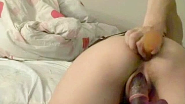 Amateur Masturbates with Dildo & Fucks Herself in Anal Double Penetration Selfie!