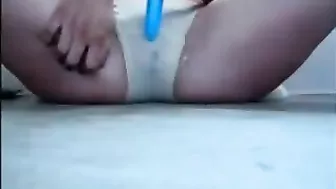 College Teen Homemade Masturbation with Dildo and Squirt Orgasm