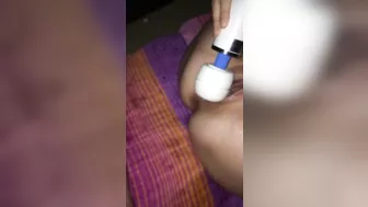 Amateur Girlfriend Squirt Orgasm during Homemade Masturbation