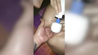 Amateur Girlfriend Squirt Orgasm during Homemade Masturbation