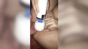 Amateur Girlfriend Squirt Orgasm during Homemade Masturbation