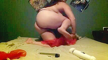 Massive Masturbation Session with BBW Ass & Pussy!