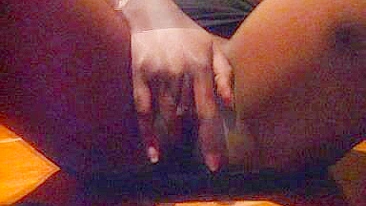 Amateur Ebony Squirts with Fingering & Homemade Masturbation