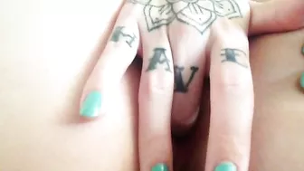 Amateur Shaved Tight Pussy Fingering Masturbation Homemade Closeup Wet