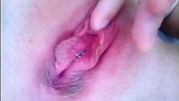 Blonde Babe Solo Sensations - Amateur Fingering & Masturbation