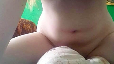 Busty Teen Pillow Humping Selfie! Amateur Masturbation Orgasms on Tumblr