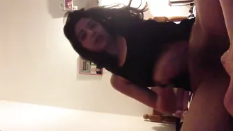 Arab College Girl Homemade Masturbation with Hairspray Can Dildo!