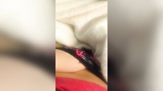 Amateur College Girl Tight Shaved Pussy Fingering Masturbation