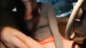 Wet & Wild Masturbation Session / Teen Babe Homemade Orgasm in Rainy Car!