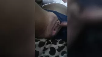 Mature MILF Fingers Herself in Lacy Lingerie