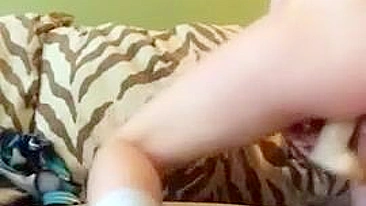 Amateur Teen Masturbates with Dildo in Homemade Skinny Fit Selfie