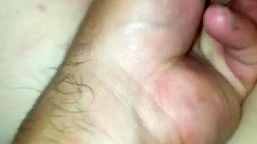 Creamy Squirt! Amateur Homemade Masturbation with Tight Pussy & Loud Moans