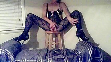 MILF Secretary Homemade Lingerie Masturbation Video for Boss