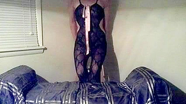 MILF Secretary Homemade Lingerie Masturbation Video for Boss