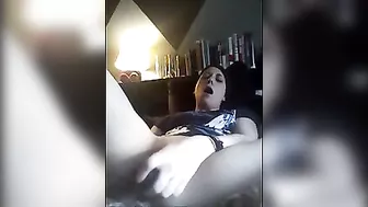 Homemade Masturbation with Sex Toys - Amateur Brunette Cums Hard!