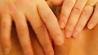 MILF Wife Homemade Finger Porn - Amateur BBW Masturbates Her Clitty Diddle