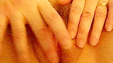 MILF Wife Homemade Finger Porn - Amateur BBW Masturbates Her Clitty Diddle