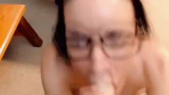 Glasses & Dildos - Amateur Brunette Masturbates on Webcam! Glasses & Dildos - Amateur Brunette Masturbates on Webcam!