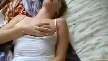 GF Homemade Masturbation Show with Finger & Moans