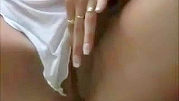GF Homemade Masturbation Show with Finger & Moans