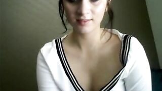 Must-See Amateur Brunette Homemade Masturbation Squirting Orgasm!