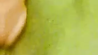 Amateur Arab BBW Masturbates with Dildo in Homemade Video