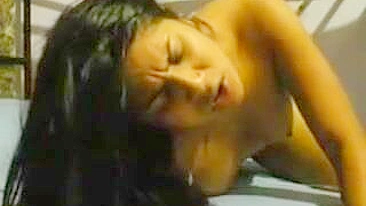 Amateur Asian Teen Masturbates Homemade College Solo