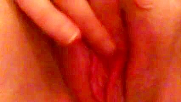 Masturbation Moans & Orgasms with Chubby BBW GF Sarah Dildo Toy