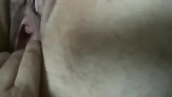 Amateur BBW Milf Masturbates Homemade Wife Stretches Pussy