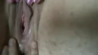 Amateur BBW Milf Masturbates Homemade Wife Stretches Pussy