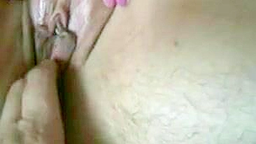 Amateur BBW Milf Masturbates Homemade Wife Stretches Pussy