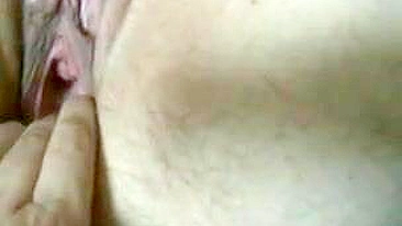 Amateur BBW Milf Masturbates Homemade Wife Stretches Pussy