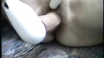 MILF Mom Brandy Hairy Amateur Masturbation w/ Giant Dildo!