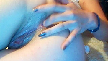 Amateur Webcam Masturbation with Finger and Ass Play