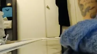 Mirror Masturbation with Vibrator and Squirt!